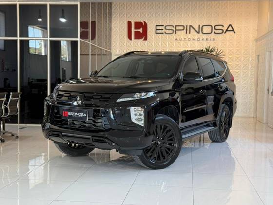 MITSUBISHI PAJERO SPORT 2.4 16V MIVEC TURBO DIESEL LEGEND BLACK AWD AUTOMÁTICO